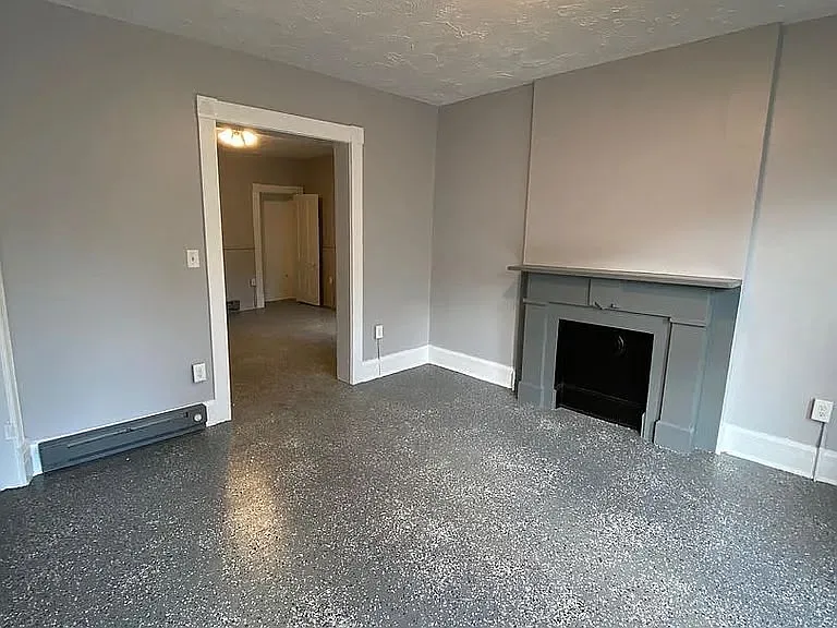 86 Carson Ave #2 — Photo 10