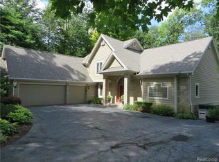 10074 Boulder Pass, Davisburg, MI 48350