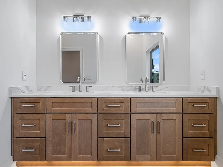 6011 Hill Cir — Photo 50