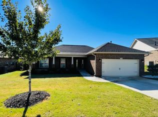 218 Golden Pond Ct, Roebuck, SC 29376