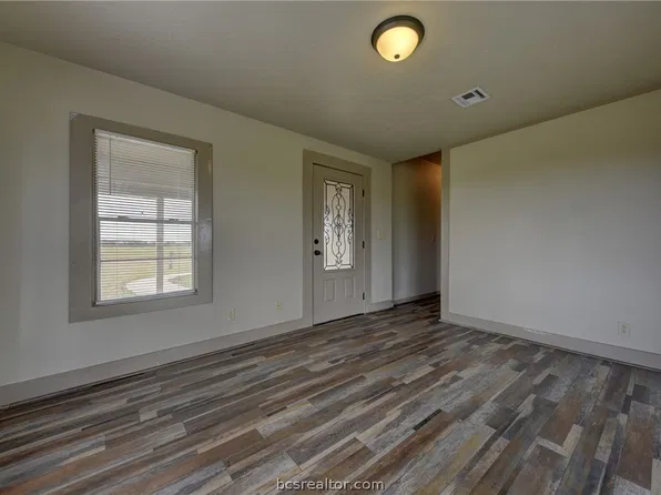 6572 W Highway 21, Caldwell, TX 77836