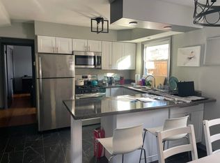 5622 W Montrose Ave #1, Chicago, IL 60634