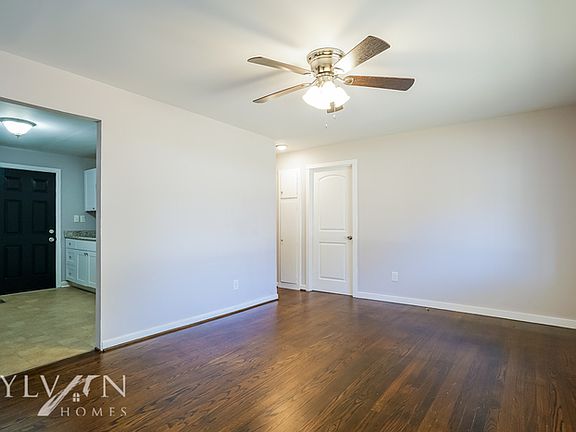 5th image of 1612 Stratford St