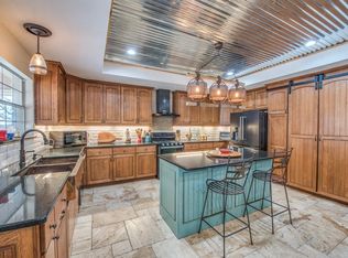 823 Jane Ln, Weatherford, TX 76085