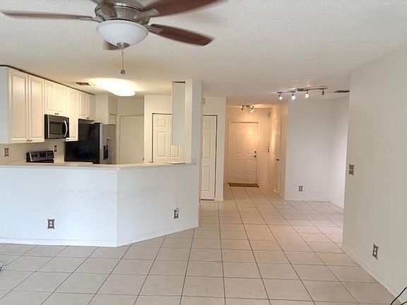 4th image of 1311 NE 26th Ter