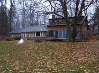 422 Holden Hill Rd, Langdon, NH 03602