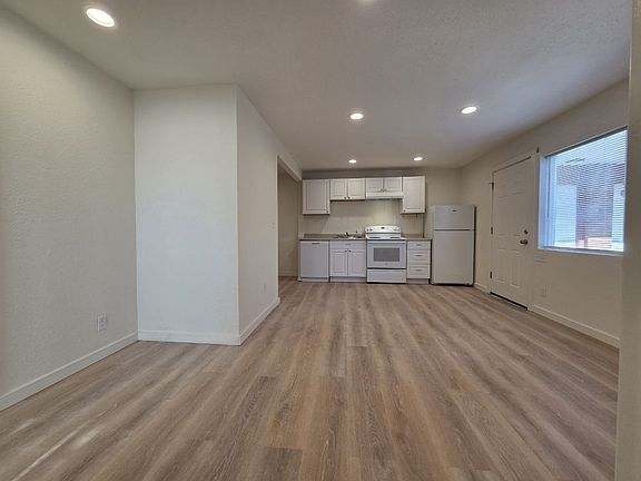 3rd image of 1212 S 11th St Suite 28