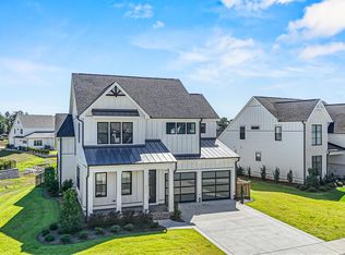 8268 Winding Creek Circle, Wilmington, NC 28411