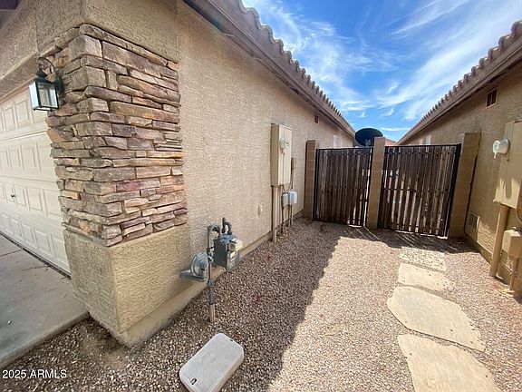 3rd image of 46037 W STARLIGHT Drive