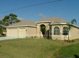 1429 Vendome Ct, Cape Coral, FL 33904