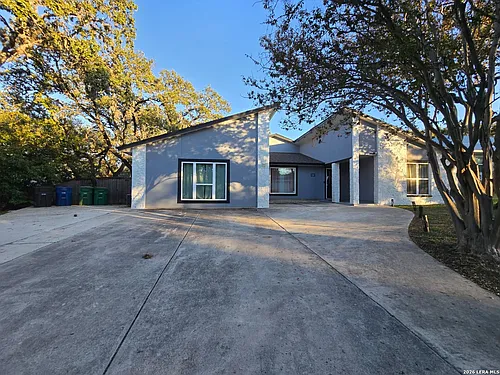 8410 Shallow Creek Dr Photo 1