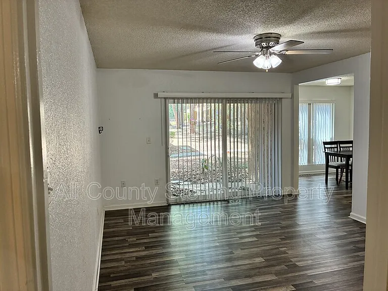 1810 NW 23rd Blvd #180 — Photo 7