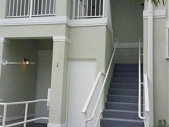 2nd image of 133 SE 28th Ter Unit 21
