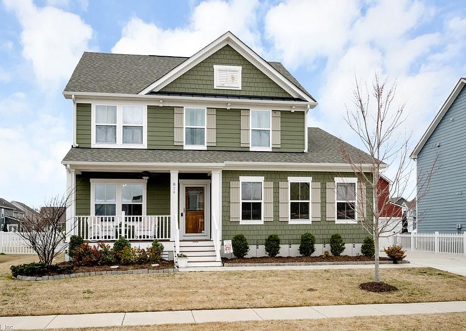 1st image of 824 Canoe St