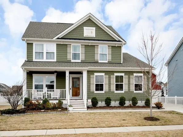 824 Canoe St, Chesapeake, VA 23323