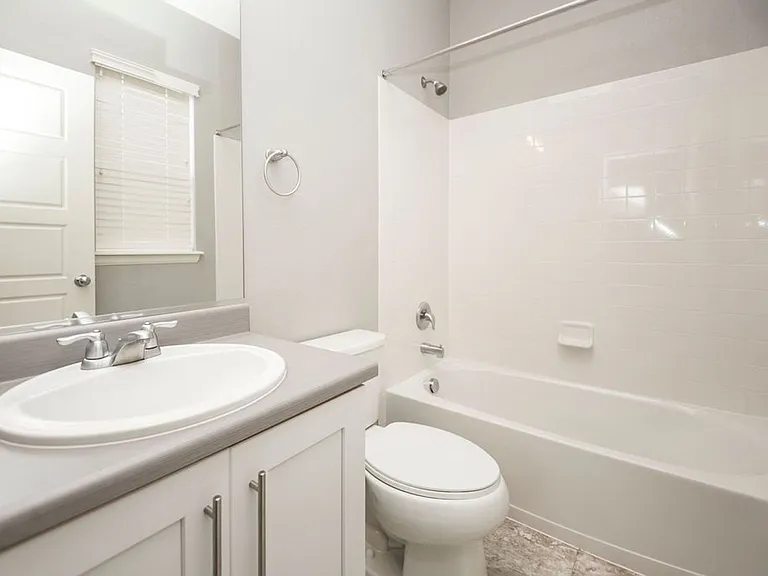 2121 Cutting Horse Dr — Photo 47