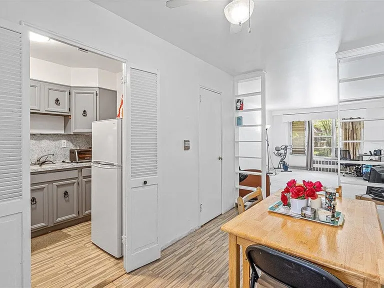 35-35 116th St #2M — Photo 2