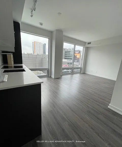 20 Edward St #802 — Photo 9