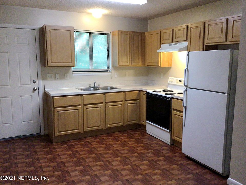 1st image of 5232 Westchase Ct #4