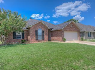 252 Avondale Ln, Bossier City, LA 71112