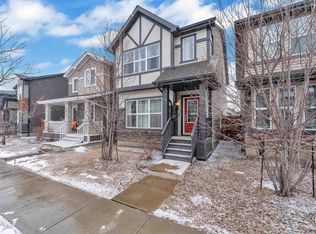 2611 Price Cmn SW, Edmonton, AB T6W3P9