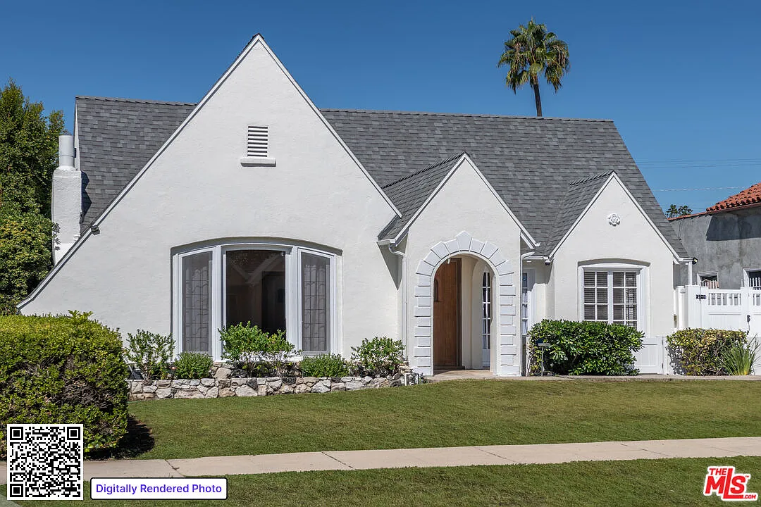 3 bed, 2.0 bath, 1816 sqft, $6,300 — Photo 2