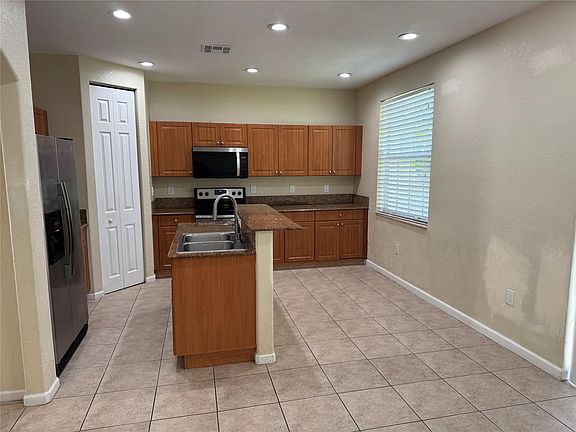 4th image of 8531 SW 25TH Court #103