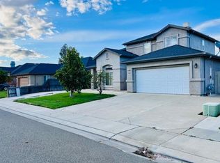 6717 Varni Way, Hughson, CA 95326