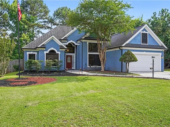 55 Wisteria Cir, Covington, GA 30016