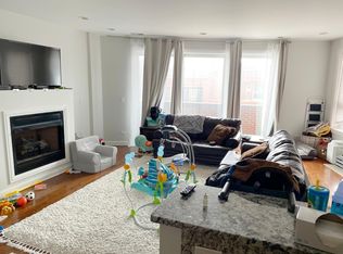 3509 N Elston Ave #3E, Chicago, IL 60618