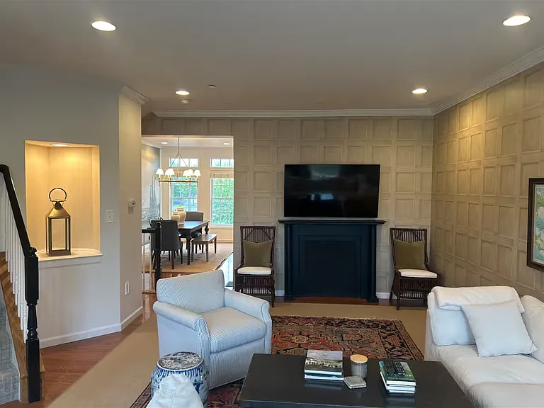 618 Arbor Ct — Photo 5