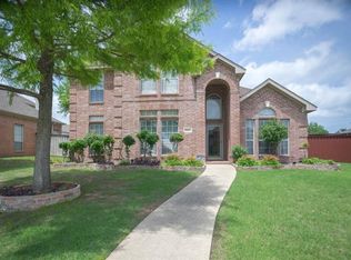5801 Manchester Dr, Richardson, TX 75082