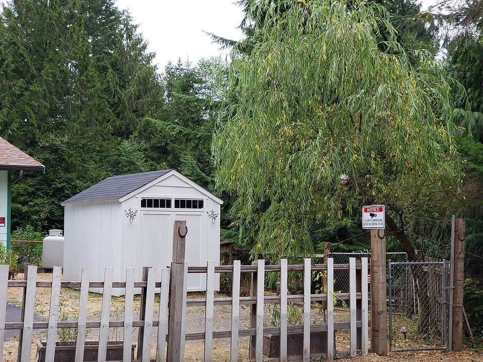 1st image of 15807 256th Ave E