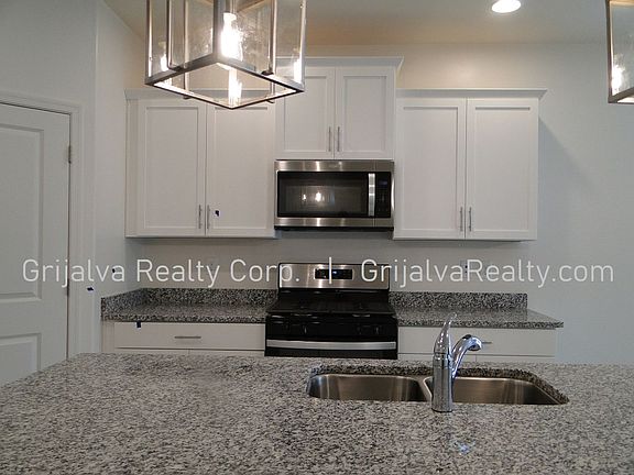 3rd image of 10733 W Harrigan Dr