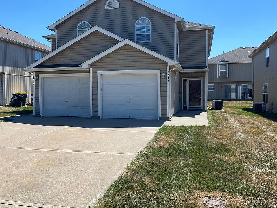 1st image of 1641 SW Shelby Dr #7-A