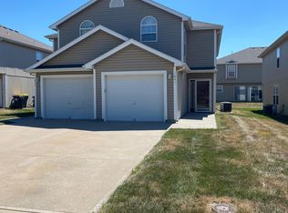 1641 SW Shelby Dr #7-A, Lees Summit, MO 64081