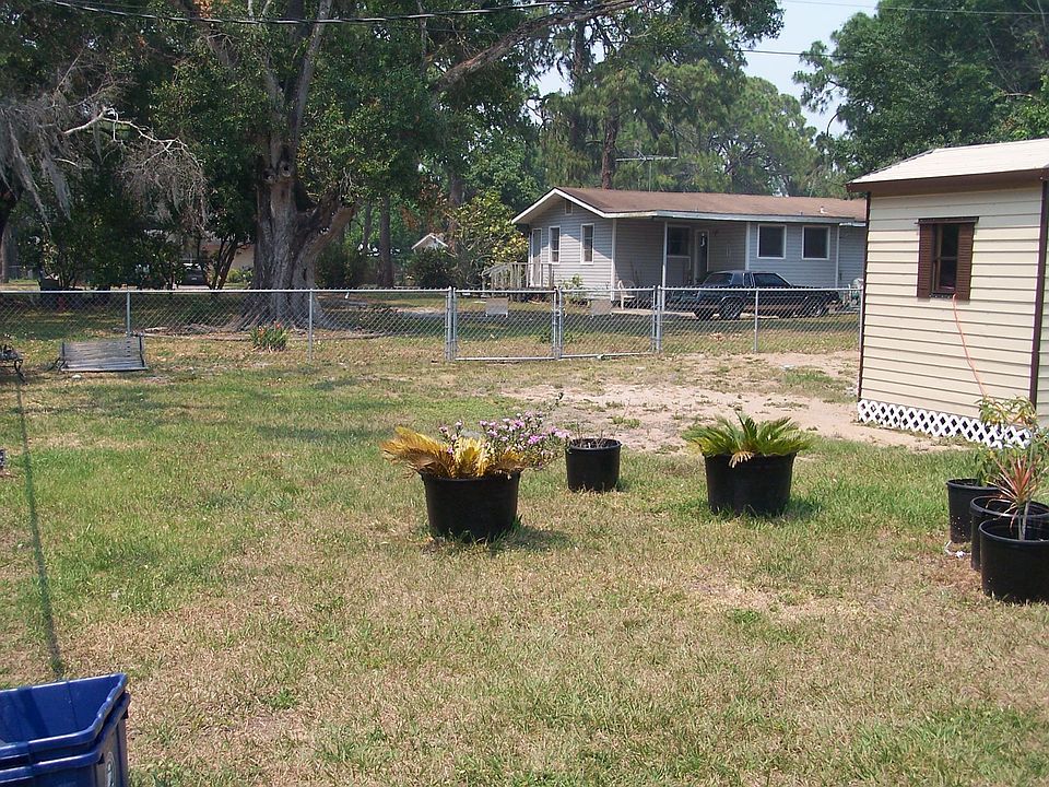 2nd image of 2323 32nd Ave E