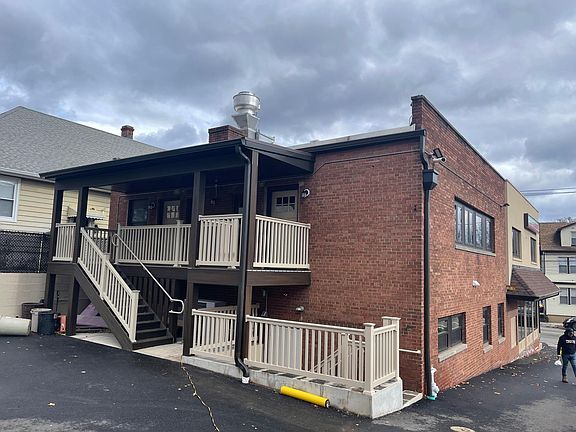 3rd image of 740 Irvington Ave