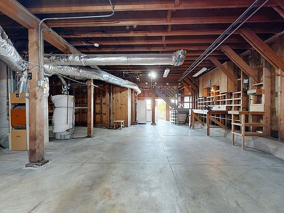 5th image of 1723 17th Ave