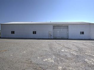 8269 Dunbar Rd, Argenta, IL 62501