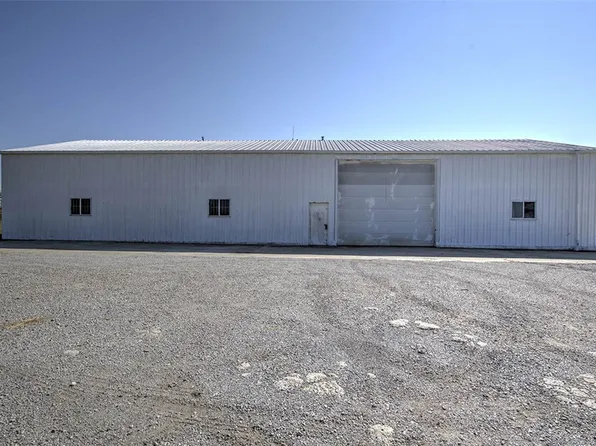 8269 Dunbar Rd, Argenta, IL 62501