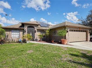 2606 53rd St SW, Lehigh Acres, FL 33971