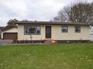 1509 Viking Ave, Holmen, WI 54636