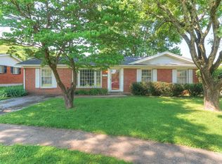 130 Oaklawn Dr, Frankfort, KY 40601