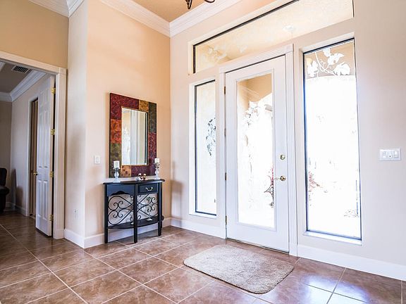 5th image of 6611 Merryvale Ln
