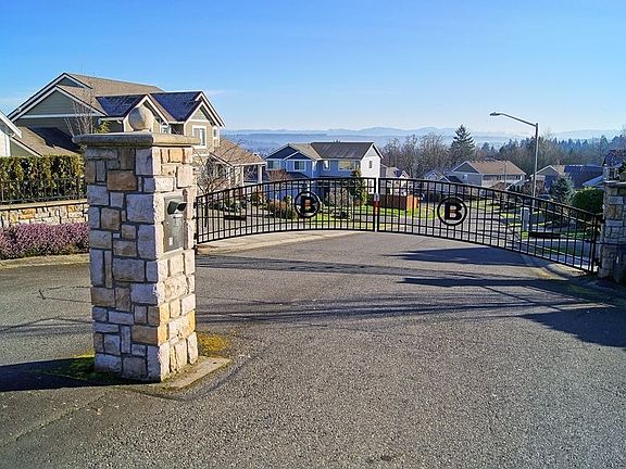 3rd image of 7010 83rd Street Ct E