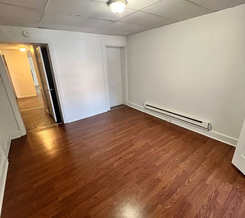 1st image of 642 W Market St #1F
