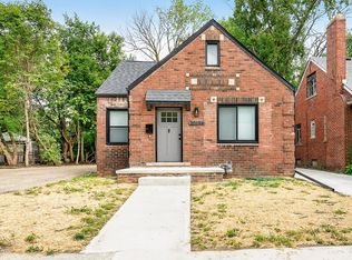 20194 Irvington St, Highland Park, MI 48203
