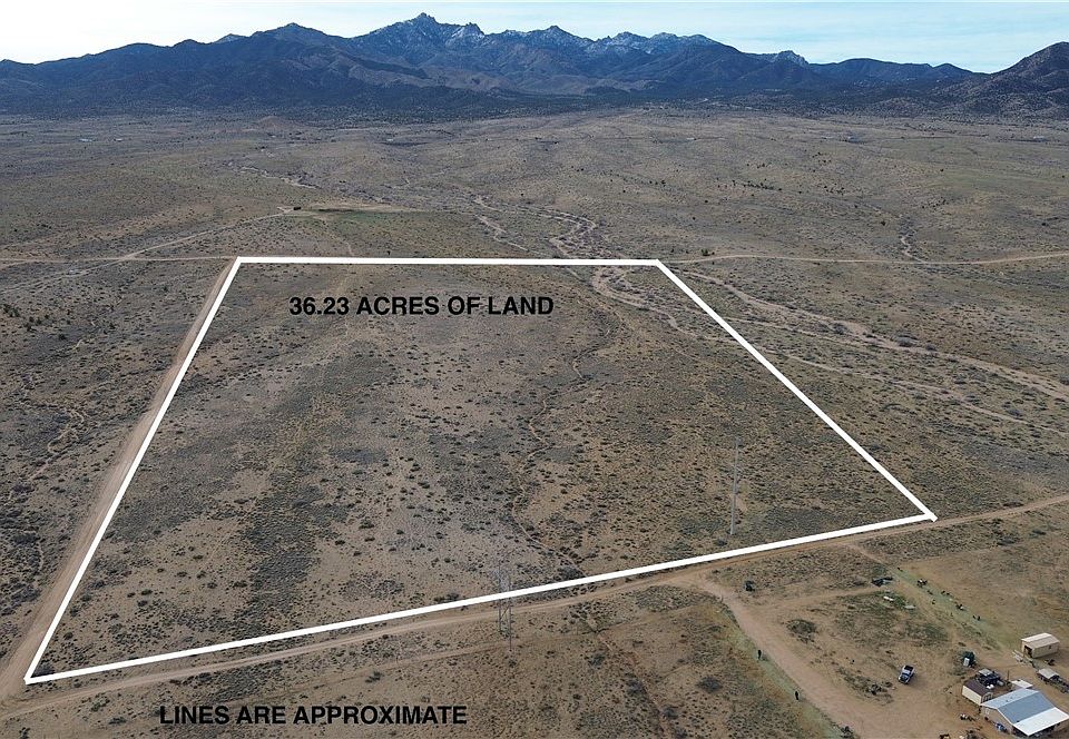 1st image of E Siesta Rd