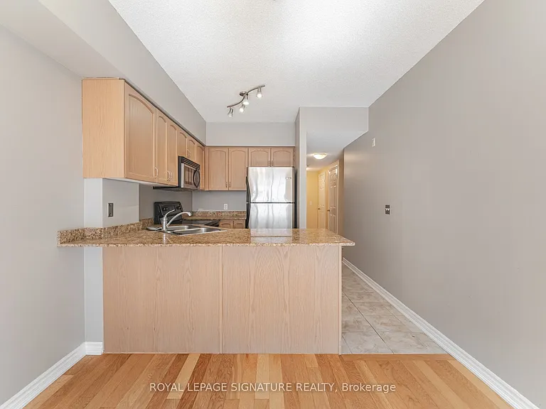 47 Caroline St N #307 — Photo 7